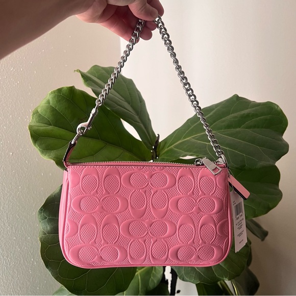 NWT Coach! Nolita 19
In Signature Leather With Heart Charm - Picture 3 of 10